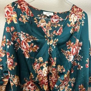 Green floral Umgee top. Perfect for fall